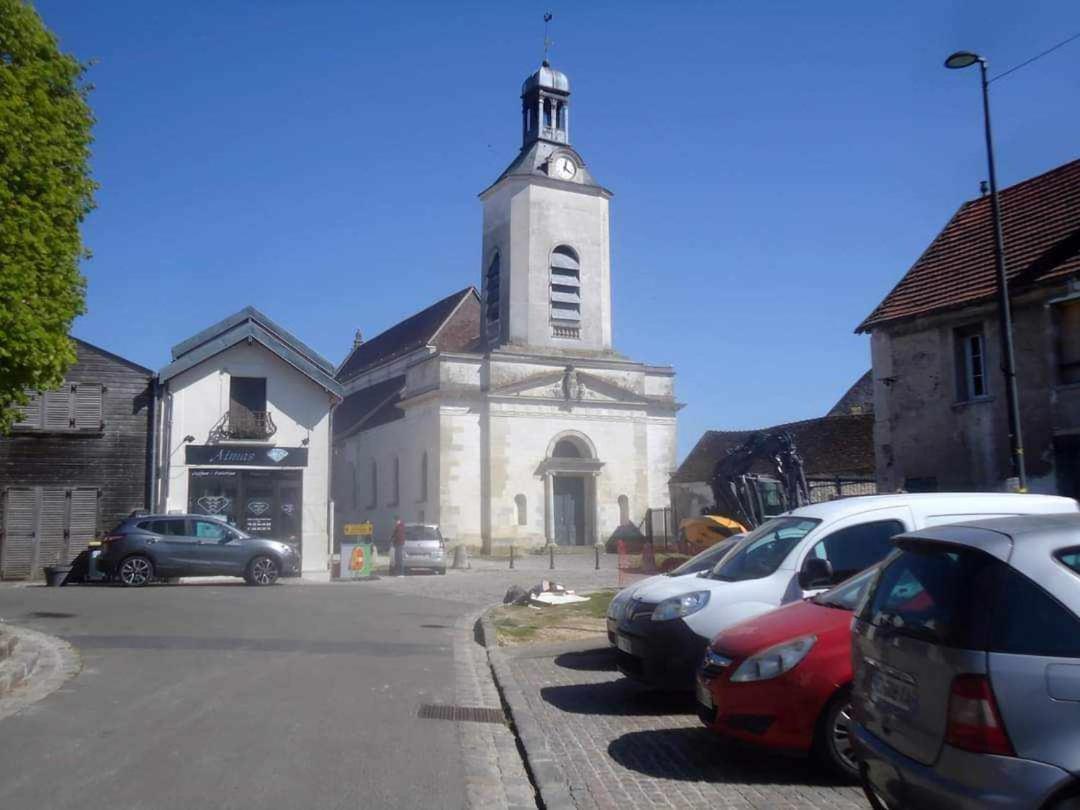 Holiday home Airport Paris Eiffel Tower Center Roissy Cdg Tremblay-en-France